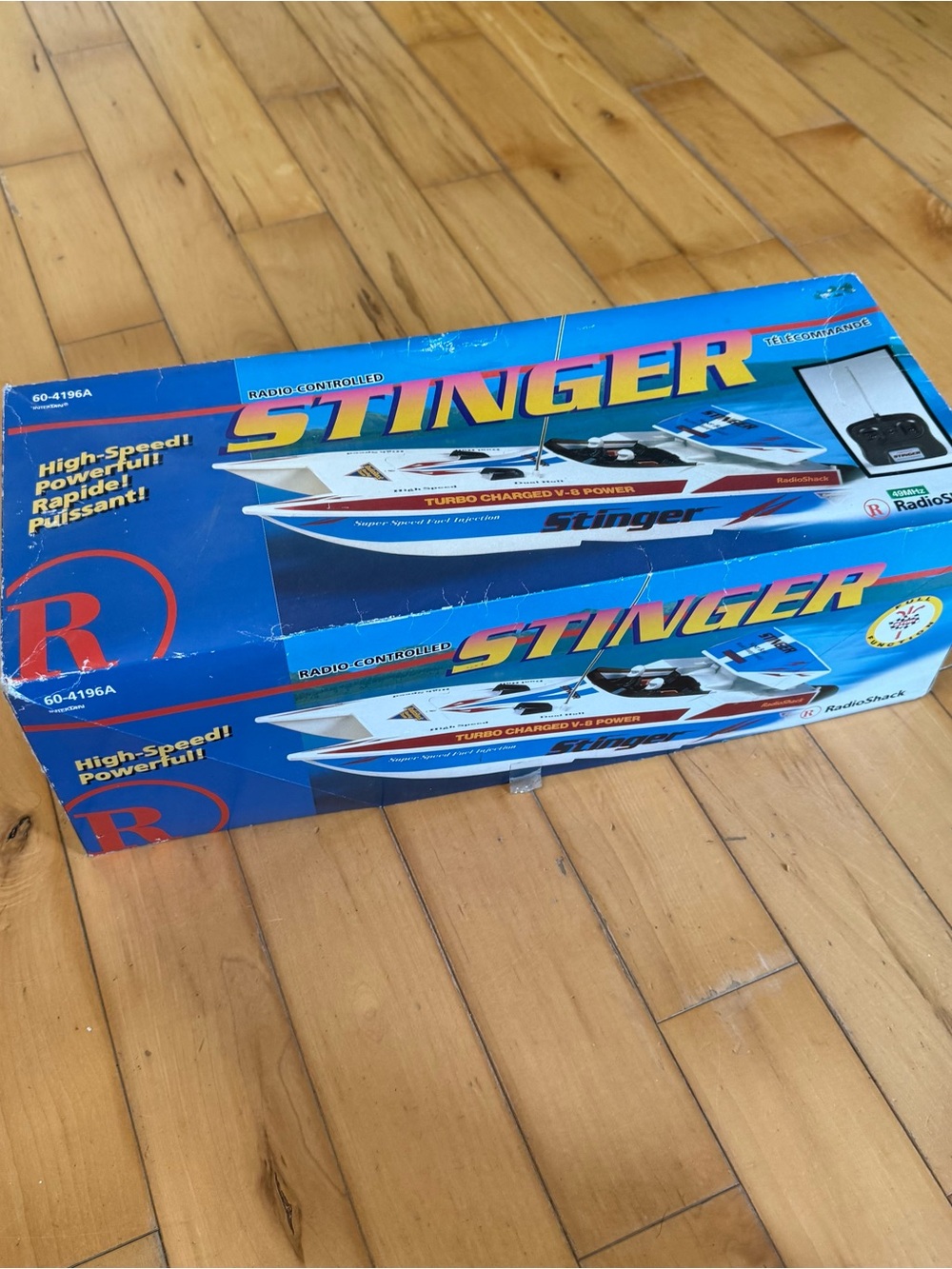 Stinger Remote Control Speed Boat - Blue/White